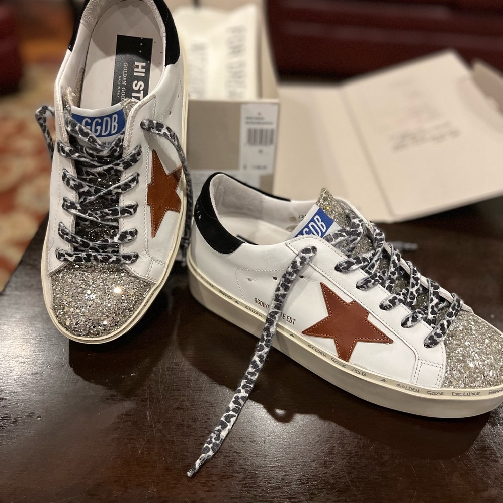 Golden Goose Sneakers - Picture 11 of 12